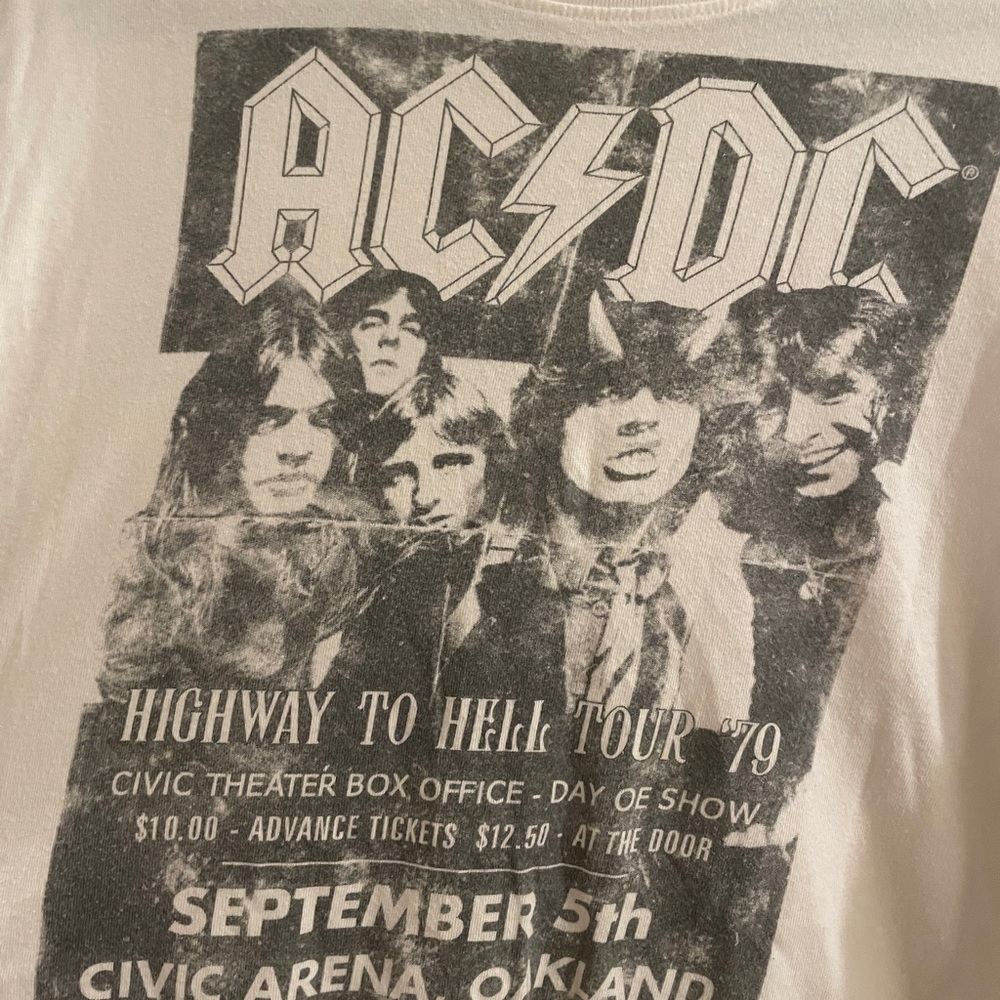 AC/DC Highway to Hell Tour '79 Graphic Tee